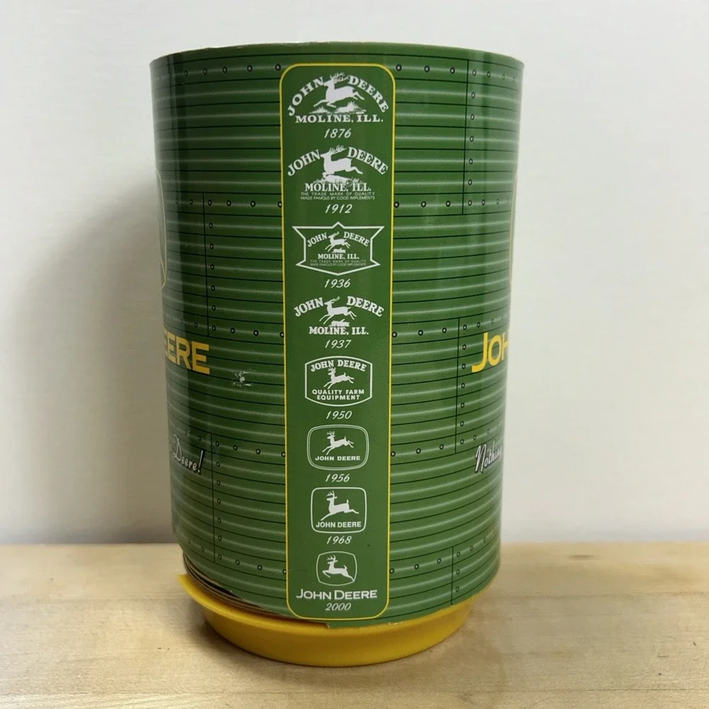 John‎ Deer Coaster Holder With 28 Coasters